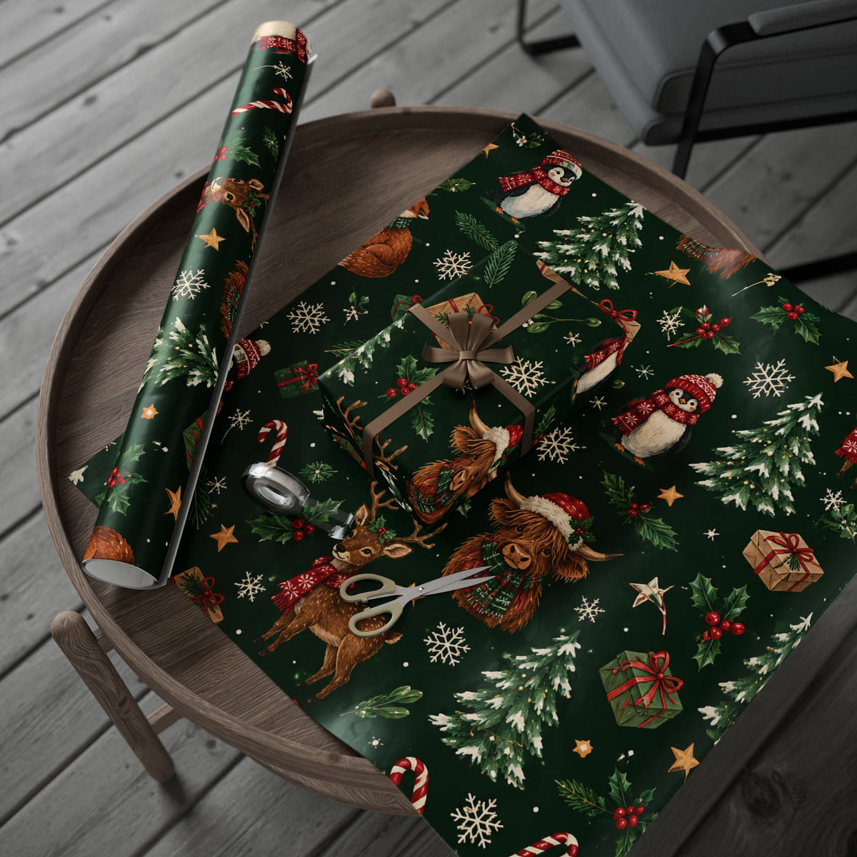 Christmas Highland Cow Wrapping Paper Roll